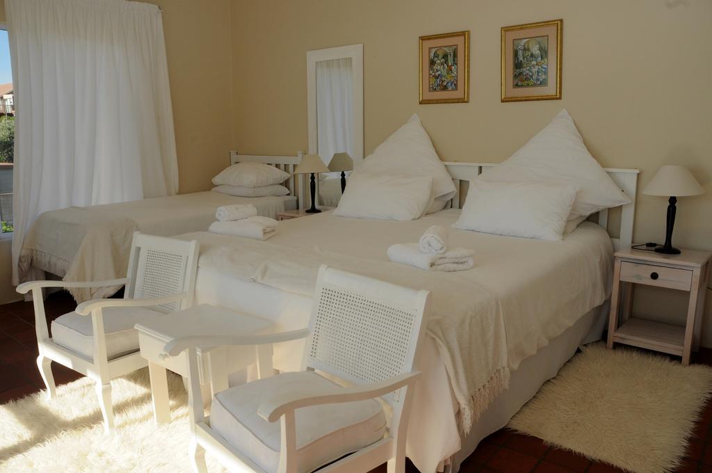 The Bay Lodge Gansbaai Bilik gambar